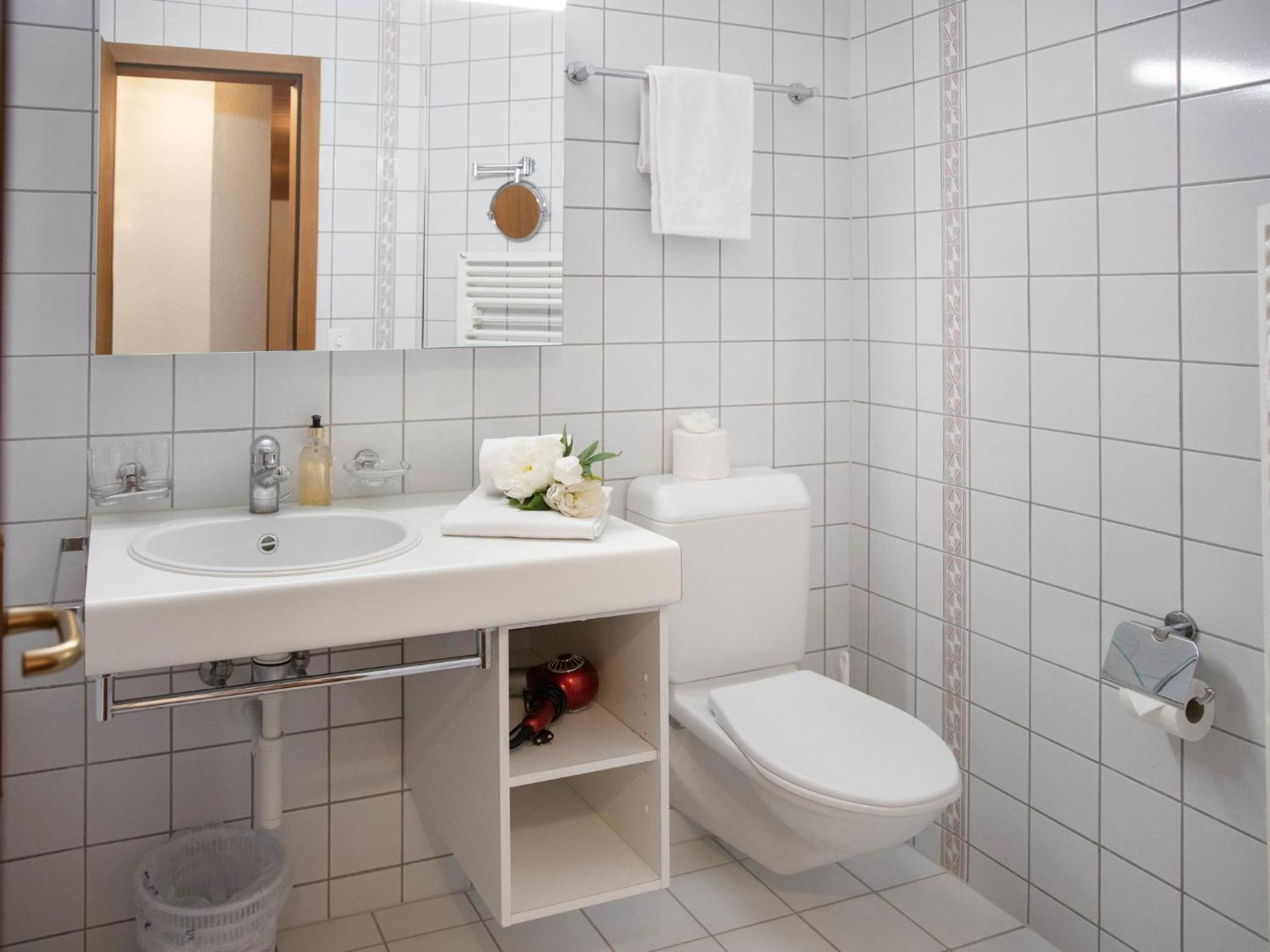 Apartment Chalet Abendrot Apartments-24 By Interhome جريندلوالد المظهر الخارجي الصورة
