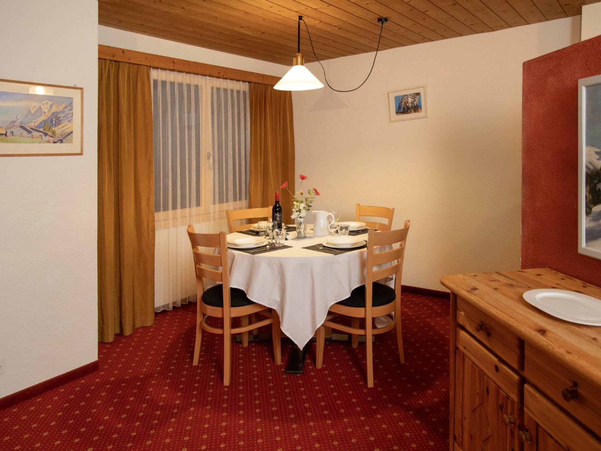 Apartment Chalet Abendrot Apartments-24 By Interhome جريندلوالد المظهر الخارجي الصورة